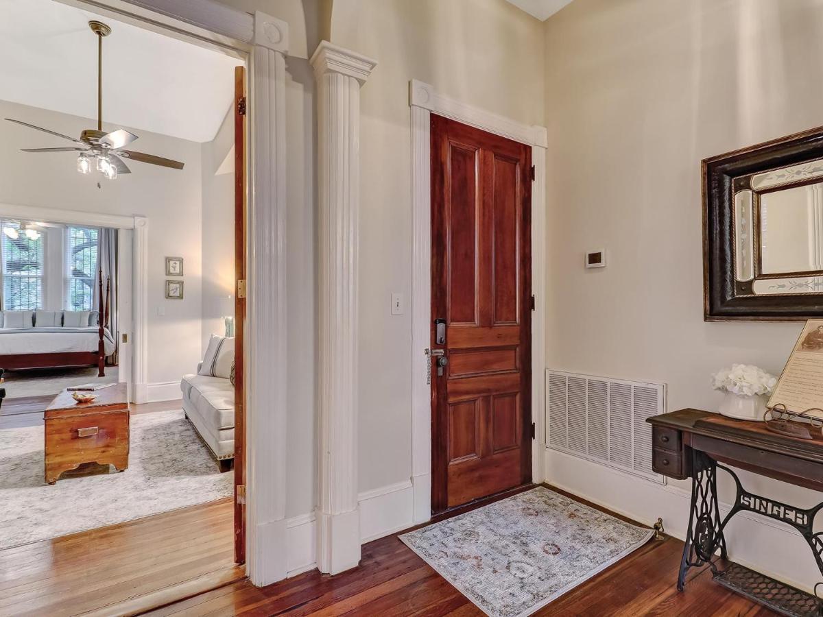 Holiday home Parlor On Lafayette *